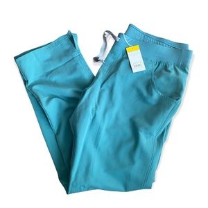 Figs Kade Cargo Pant